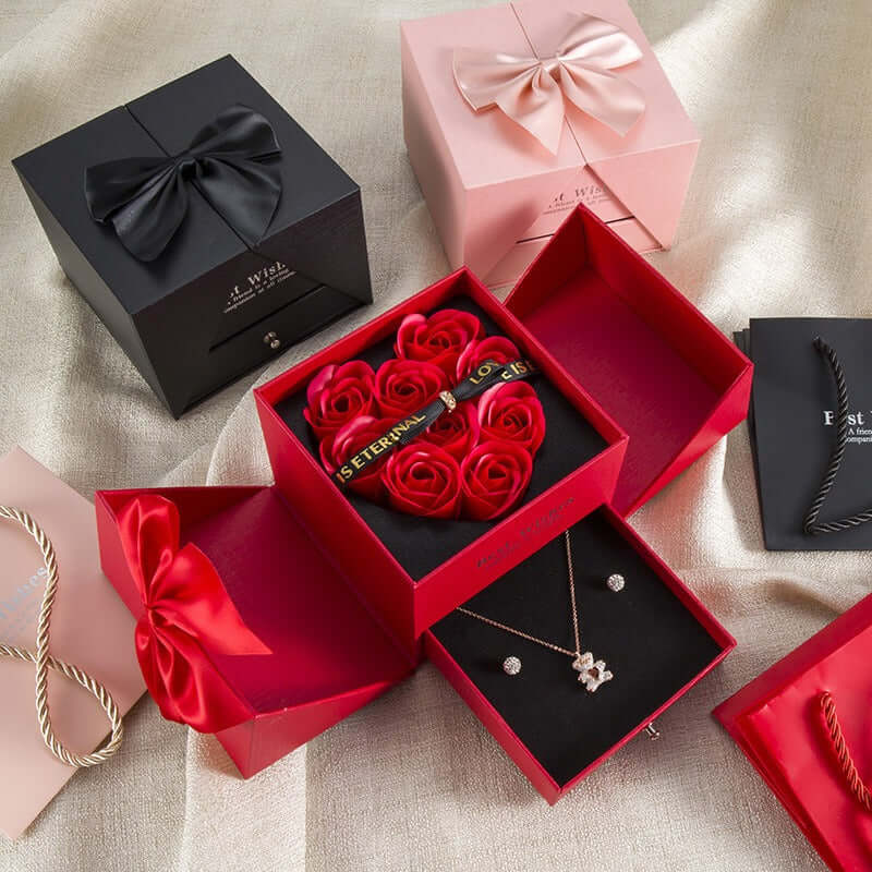 Coffret de roses éternelles rouges avec tiroir contenant un collier. Coffret Roses Éternelles avec Tiroir Surprise