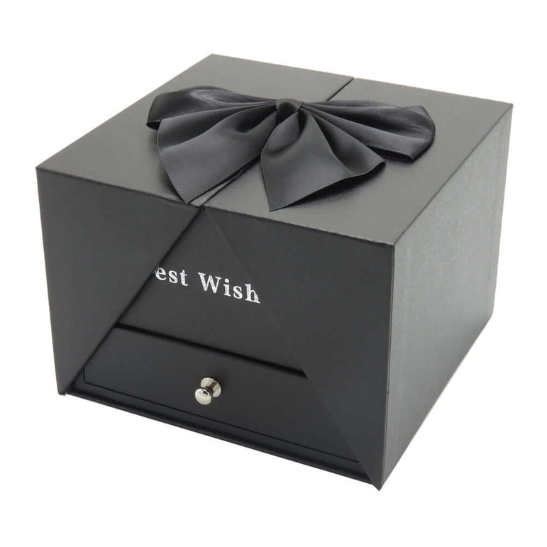 collier cœur femme, cadeau saint valentin femme, bijou amour, collier romantique, coffret cadeau bijou, collier cœur élégant. Coffret Roses Éternelles avec Tiroir Surprise